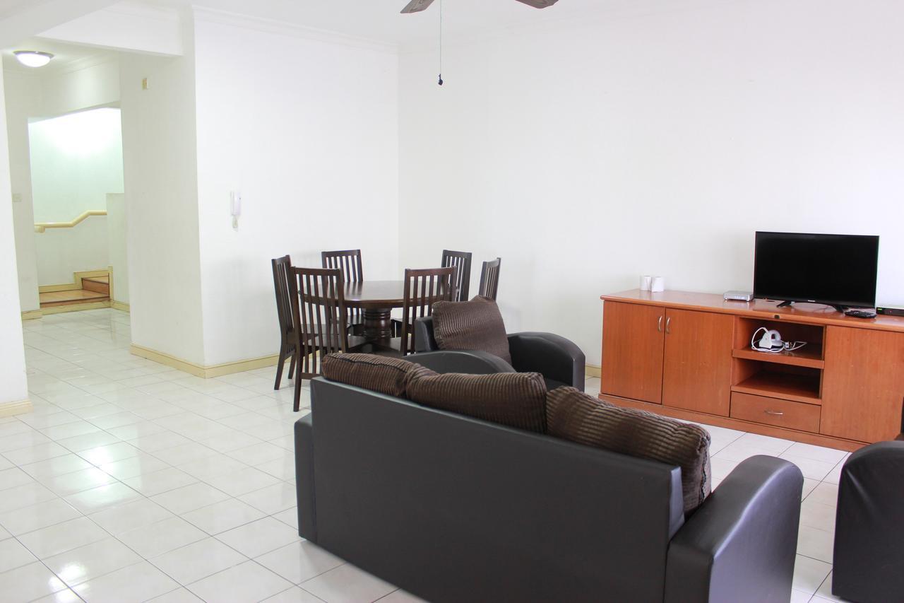 Villa Marina Court, Kota Kinabalu, Sabah Extérieur photo